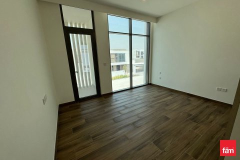 Villa in Al Furjan, Dubai 4 bedrooms, 358.9 sq.m. № 50530 - photo 12