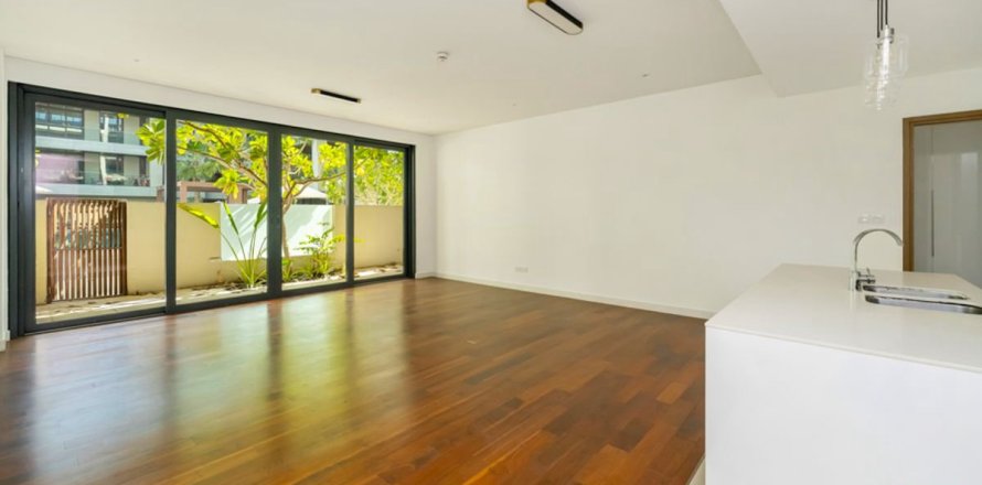 Appartement à Al Wasl, Dubai, 2 chambres, 187.6 m², № 86120