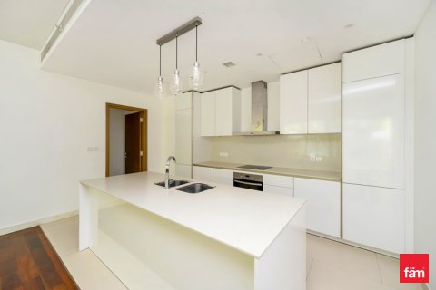 Appartement à Al Wasl, Dubai, 2 chambres, 187.6 m², № 86120 - photo 2