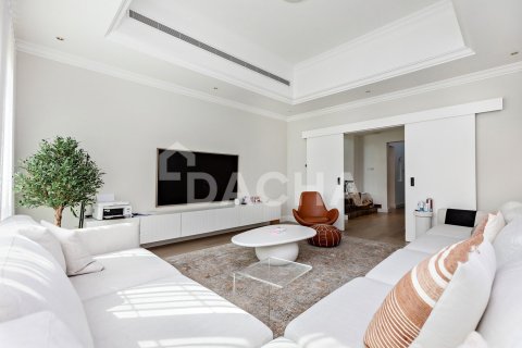 Villa en Jumeirah Islands, Dubai, 4 dormitorios, 488 m², № 104742 - foto 2