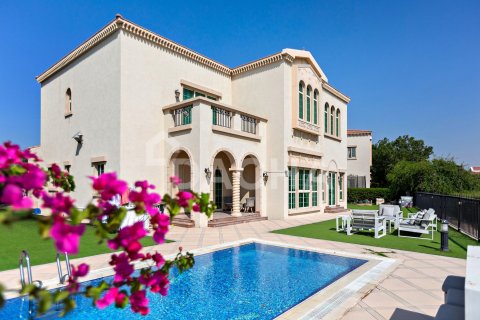 Villa en Jumeirah Islands, Dubai, 4 dormitorios, 488 m², № 104742 - foto 14