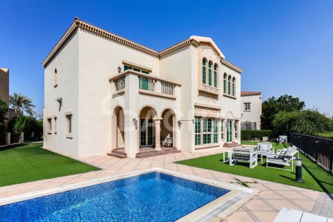 Villa en Jumeirah Islands, Dubai, 4 dormitorios, 488 m², № 104742 - foto 13