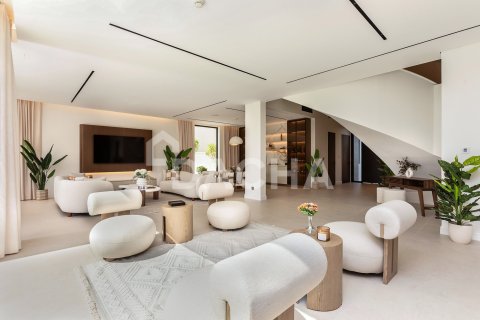 Villa en Jumeirah Golf Estates, Dubai, 5 dormitorios, 479 m², № 104748 - foto 22