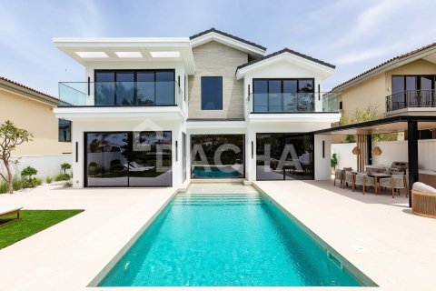 Villa en Jumeirah Golf Estates, Dubai, 5 dormitorios, 479 m², № 104748 - foto 12