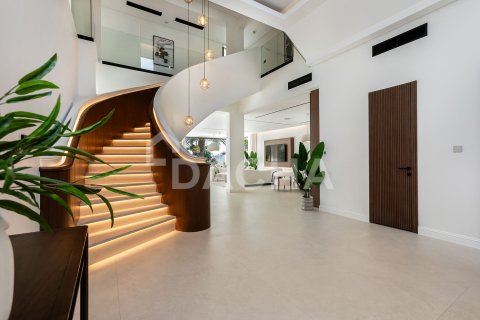 Villa en Jumeirah Golf Estates, Dubai, 5 dormitorios, 479 m², № 104748 - foto 10