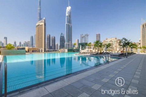 Apartment in Downtown Dubai (Downtown Burj Dubai), Dubai 3 bedrooms, 168.8 sq.m. № 42813 - photo 17