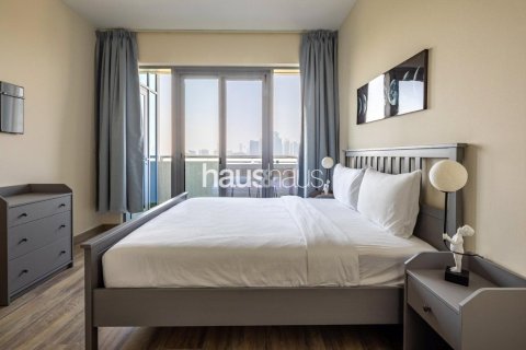 Снять в аренду квартиру в The Views, Дубай: 1 спальня, 92м², № 44800 - фото 2