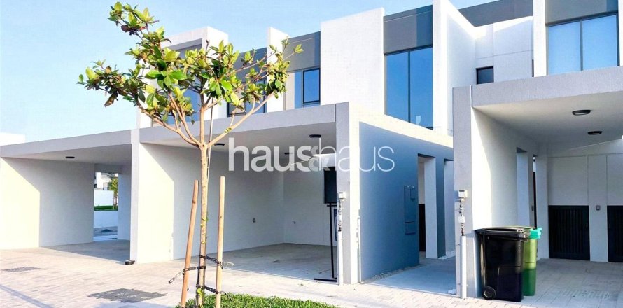 Villa in Villanova, Dubai Land, Dubai 3 bedrooms, 161 sq.m. № 44804