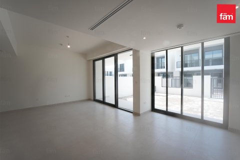 Villa in Al Furjan, Dubai 4 bedrooms, 565.7 sq.m. № 24652 - photo 9