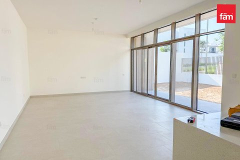 Villa in Al Furjan, Dubai 4 bedrooms, 565.7 sq.m. № 24652 - photo 3