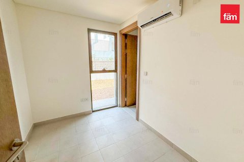 Villa in Al Furjan, Dubai 4 bedrooms, 565.7 sq.m. № 24652 - photo 13