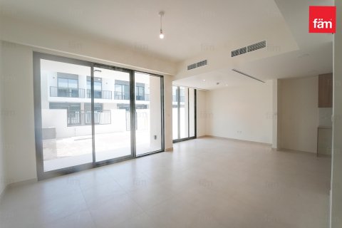 Villa in Al Furjan, Dubai 4 bedrooms, 565.7 sq.m. № 24652 - photo 5