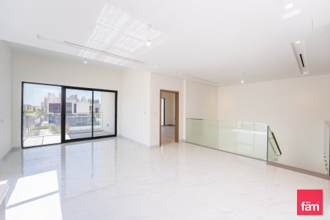 Villa in Al Furjan, Dubai 5 bedrooms, 661.6 sq.m. № 24655 - photo 1