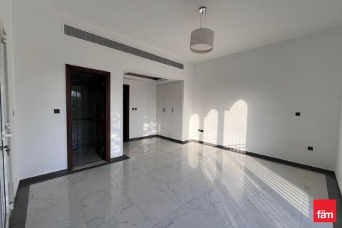 فيلا في دبي 4 غرف نوم, 502.6 م² رقم 24653 - صورة 15