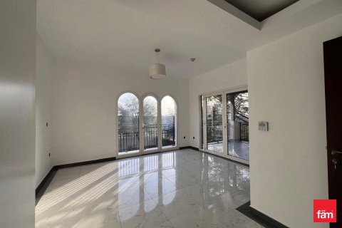 فيلا في دبي 4 غرف نوم, 502.6 م² رقم 24653 - صورة 17