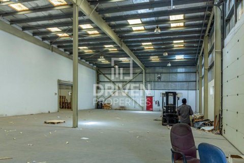 Warehouse in Jebel Ali, Dubai 2759.78 sq.m. № 130087 - photo 3