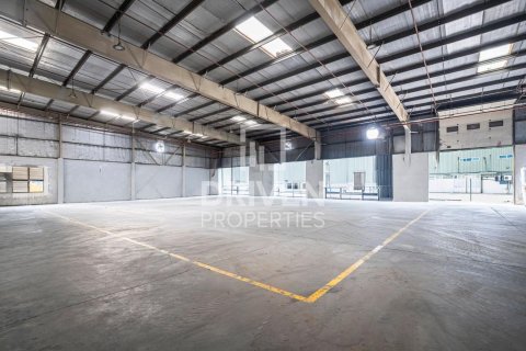 Warehouse in Jebel Ali, Dubai 5100.93 sq.m. № 130085 - photo 9