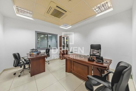 Land in Jebel Ali, Dubai 3251.61 sq.m. № 130088 - photo 25