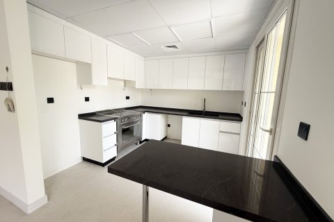 Villa en Springs 8, The Springs, Dubai, 3 dormitorios, 228 m², № 75905 - foto 5