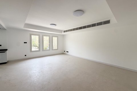 Villa en Springs 8, The Springs, Dubai, 3 dormitorios, 228 m², № 75905 - foto 2