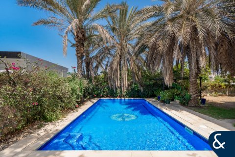 فيلا في Meadows, دبي 5 غرف نوم , 489 م² رقم 75904 - صورة 1