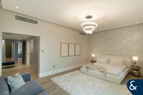 Villa en Jumeirah Islands, Dubai, 4 dormitorios, 534 m², № 75893 - foto 23