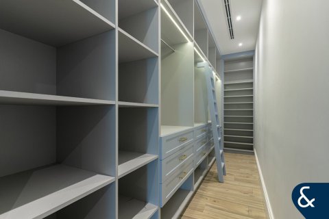 Villa en Jumeirah Islands, Dubai, 4 dormitorios, 534 m², № 75893 - foto 17