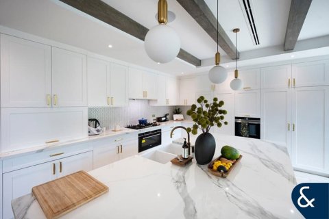 Купить виллу в Jumeirah Islands, Дубай: 4 спальни, 530м², № 75893 - фото 18