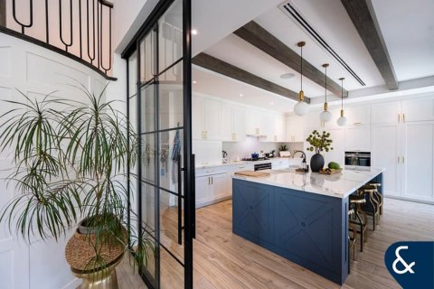 Купить виллу в Jumeirah Islands, Дубай: 4 спальни, 530м², № 75893 - фото 15