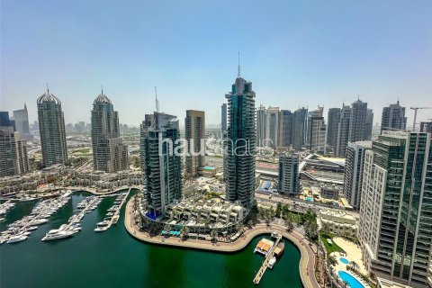 Apartment in Dubai Marina, Dubai 3 bedrooms, 168 sq.m. № 43645 - photo 6