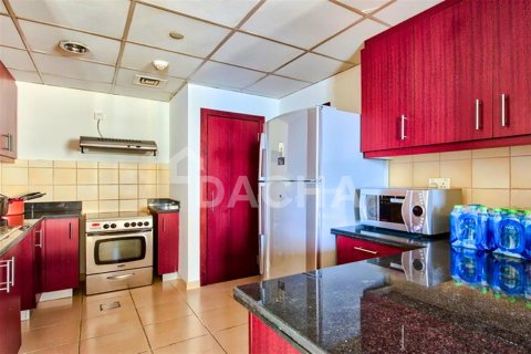 Apartamento en Jumeirah Beach Residence, Dubai, 2 dormitorios, 120.1 m², № 6485 - foto 12