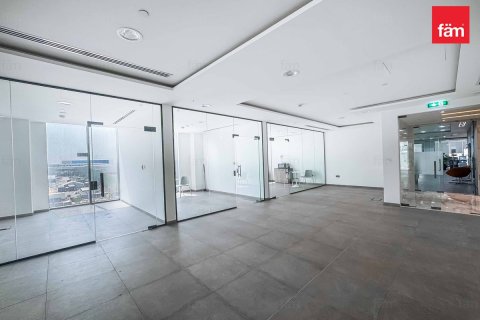 Снять в аренду офис в Дубае: 231.3м², № 55686 - фото 3