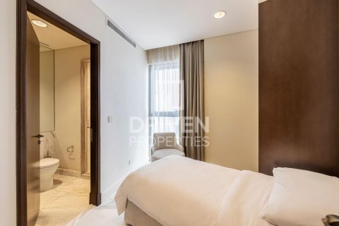 Apartment in The Address Residence Fountain Views, Downtown Dubai (Downtown Burj Dubai), Dubai 3 bedrooms, 214 sq.m. № 86985 - photo 11