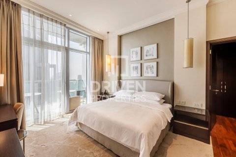 Apartment in The Address Residence Fountain Views, Downtown Dubai (Downtown Burj Dubai), Dubai 3 bedrooms, 214 sq.m. № 86985 - photo 7