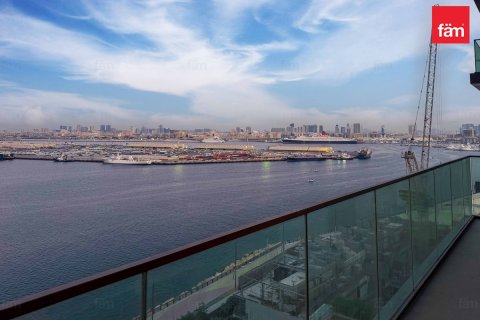 Apartment in Dubai 1 bedroom, 92.2 sq.m. № 77021 - photo 1