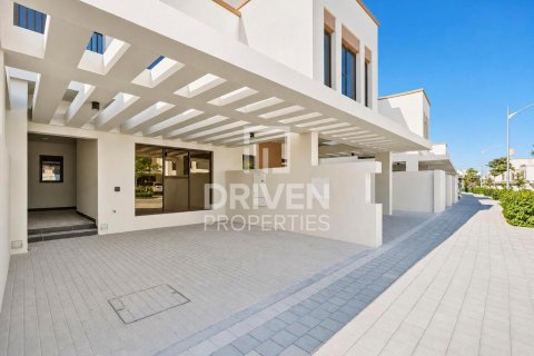 Townhouse in Damac Lagoons, Dubai 4 bedrooms, 143.91 sq.m. № 140993 - photo 16