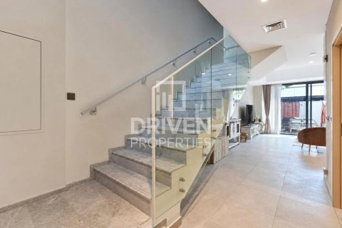 Townhouse in Mohammed Bin Rashid City, Dubai 2 bedrooms, 137.59 sq.m. № 140994