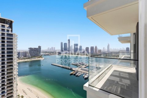 Apartment in EMAAR Beachfront, Dubai Harbour, Dubai 1 bedroom, 73.86 sq.m. № 143126