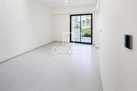 Villa en Arabian Ranches 3, Dubai, 3 dormitorios, 127.56 m², № 128127 - foto 7