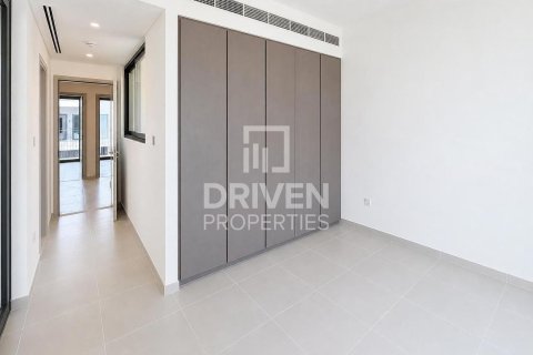 Villa en Arabian Ranches 3, Dubai, 3 dormitorios, 127.56 m², № 128127 - foto 5