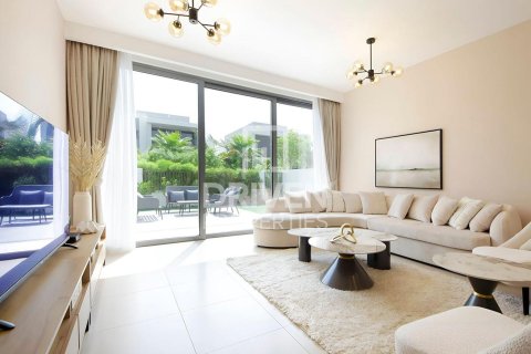 Снять в аренду виллу в Sidra Villas, Дубай Хилс Эстейт, Дубай: 3 спальни, 413.05м², № 128137 - фото 2