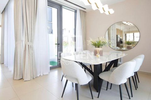 Снять в аренду виллу в Sidra Villas, Дубай Хилс Эстейт, Дубай: 3 спальни, 413.05м², № 128137 - фото 13