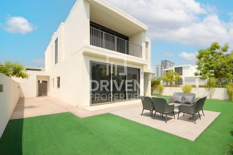 Снять в аренду виллу в Sidra Villas, Дубай Хилс Эстейт, Дубай: 3 спальни, 413.05м², № 128137 - фото 23