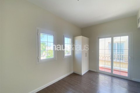 Villa in The Springs, Dubai 2 bedrooms, 173 sq.m. № 45041 - photo 11