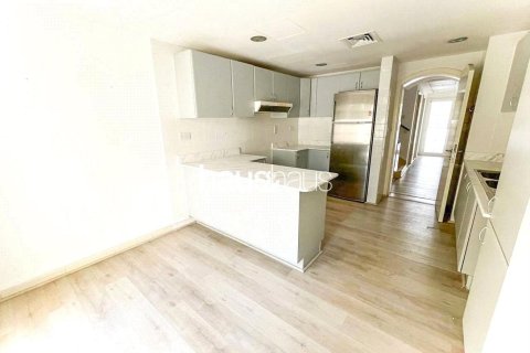 فيلا في البحيرات, دبي 3 غرف نوم, 243 م² رقم 45044 - صورة 14