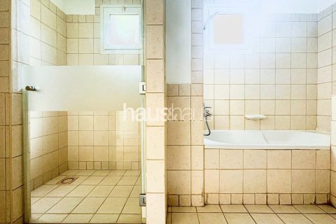 Villa en Meadows, Dubai, 3 dormitorios, 320 m², № 45045 - foto 10