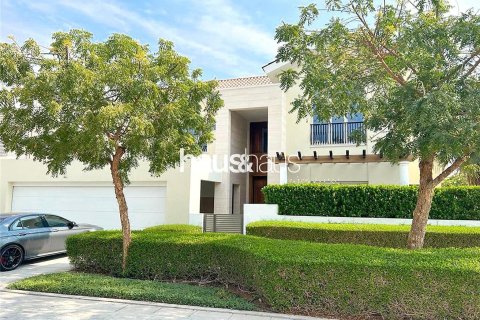 Villa in District One, Mohammed Bin Rashid City, Dubai 5 bedrooms, 797 sq.m. № 45040 - photo 2