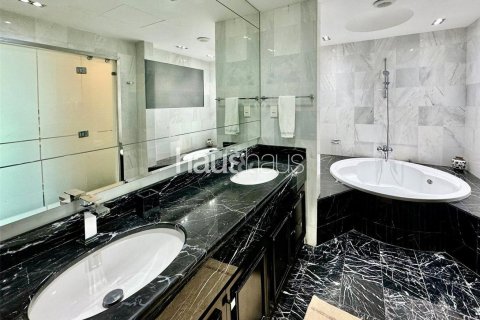 Снять в аренду пентхаус в Дубай Марине, Дубай: 5 спален, 714м², № 45030 - фото 16