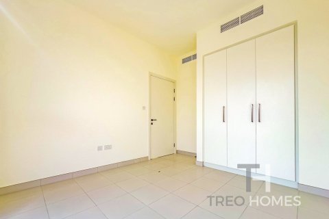 Townhouse in Dubai South (Dubai World Central), Dubai 4 bedrooms, 246 sq.m. № 13624 - photo 6