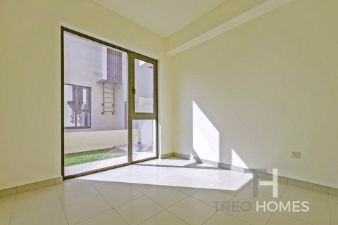 Townhouse in Dubai South (Dubai World Central), Dubai 4 bedrooms, 246 sq.m. № 13624 - photo 18
